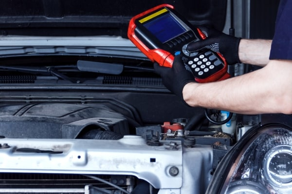 Scanner de Carro: Detecte Defeitos em Segundos