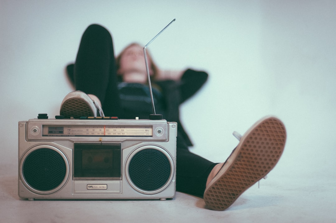 Aplicativo de Rádio Grátis com Estações FM e AM