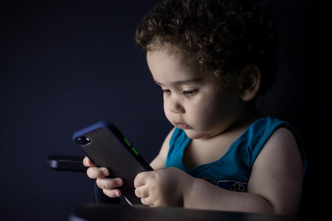 Aplicativo de Controle Parental para Acompanhar o Uso do Celular